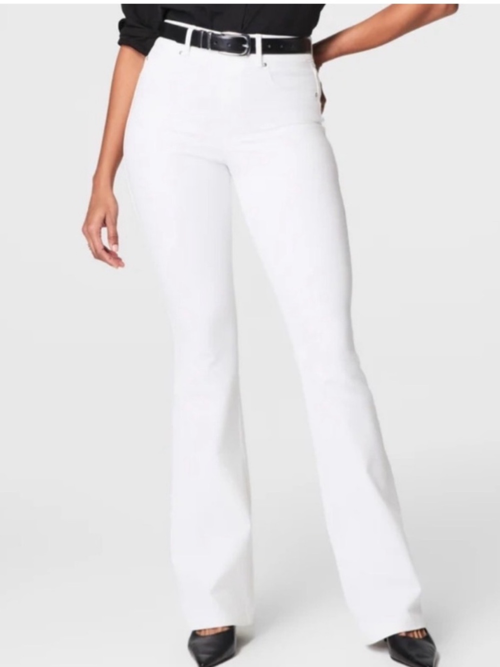 Spanx Original EveryWear Flare Jeans Pull On White 20349R Size Small